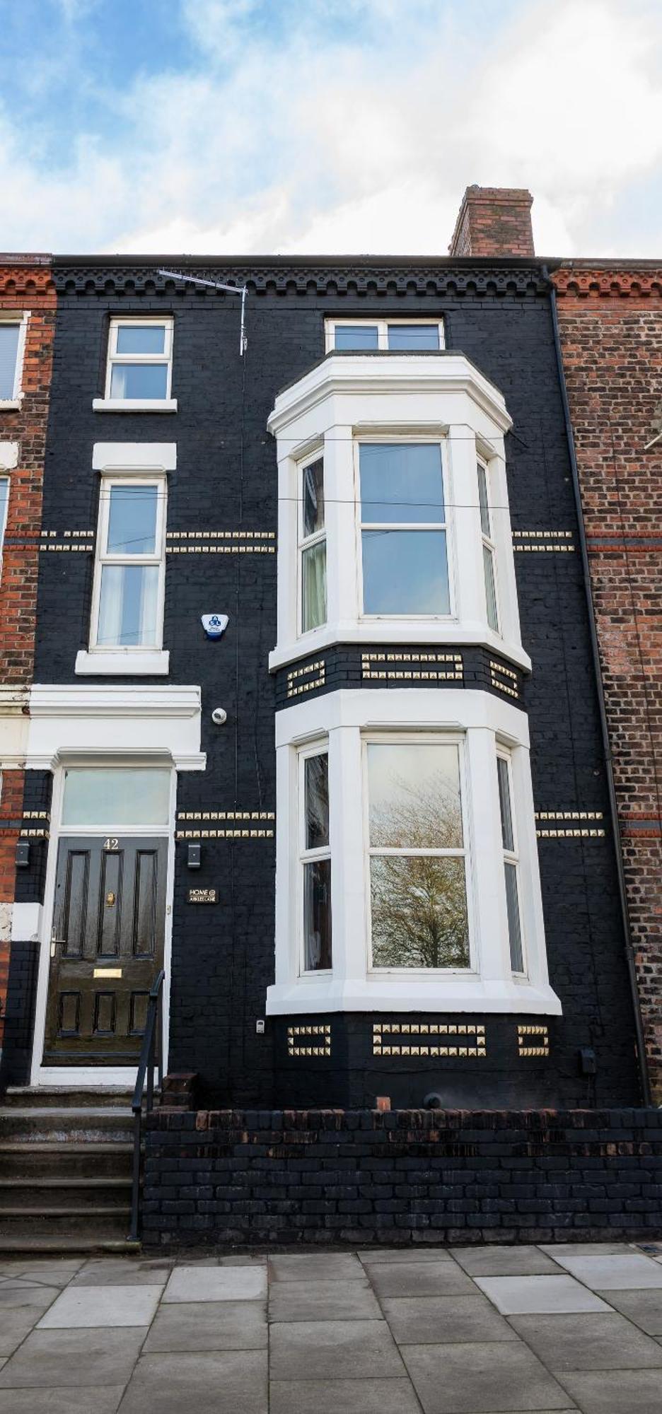 Home @ Arkles Lane Liverpool Exterior photo